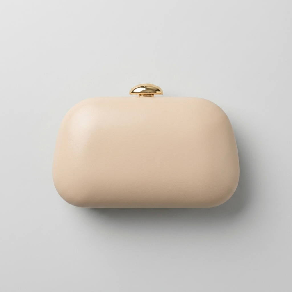 Selene | Rounded Metallic Chain Clutch Bag